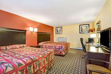 هتل Budget Inn
