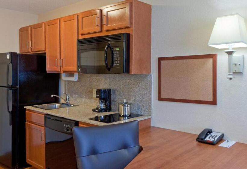 هتل Candlewood Suites Manassas, An Ihg