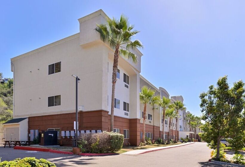 هتل Candlewood Suites San Diego