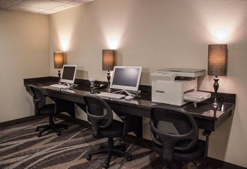 فندق Cobblestone Suites  Oshkosh