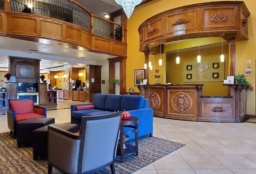 Отель Comfort Suites