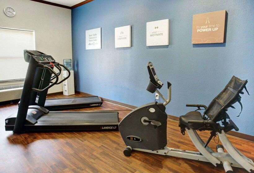هتل Comfort Suites University Drive