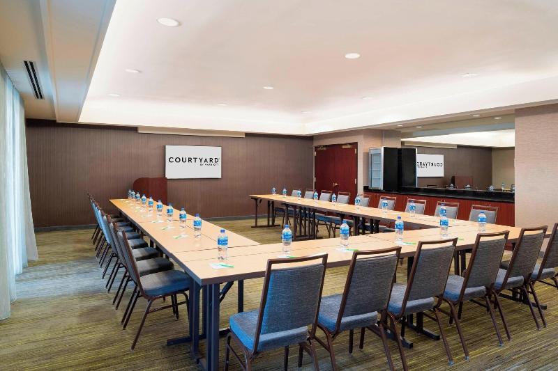 هتل Courtyard By Marriott Princeton