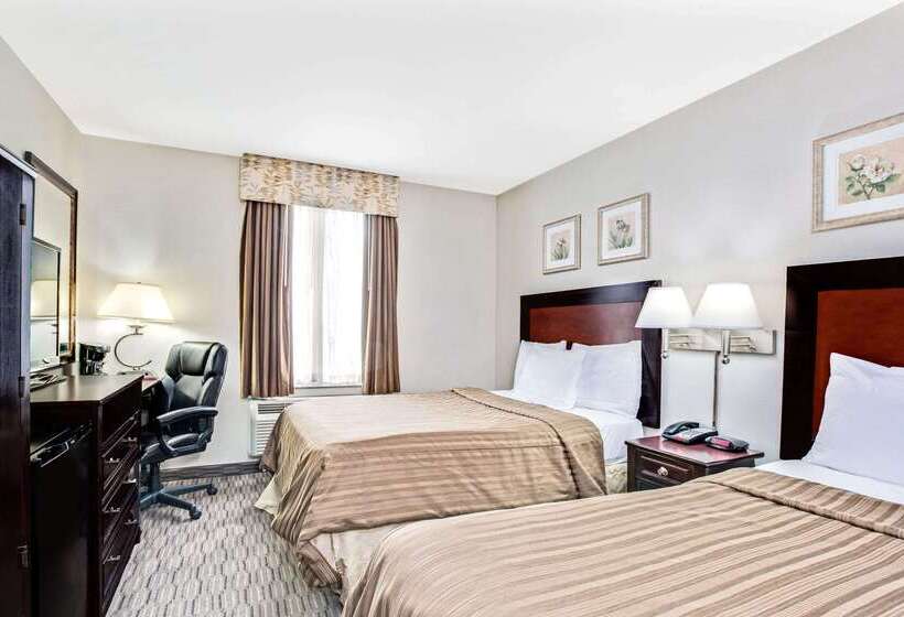 Hotel Days Inn By Wyndham Long Island City