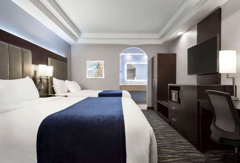 Fotos del hotel Days Inn & Suites By Wyndham Houston Hobby Airport:  18