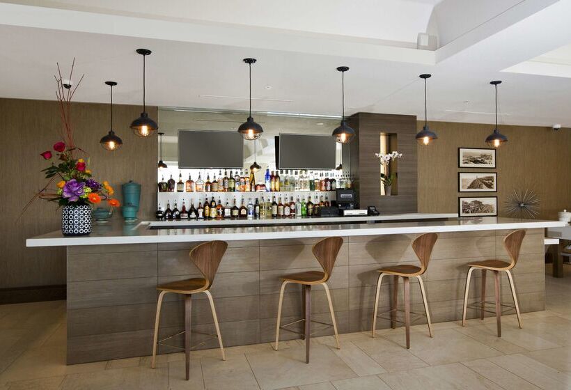Doubletree By Hilton Hotel Galveston Beach