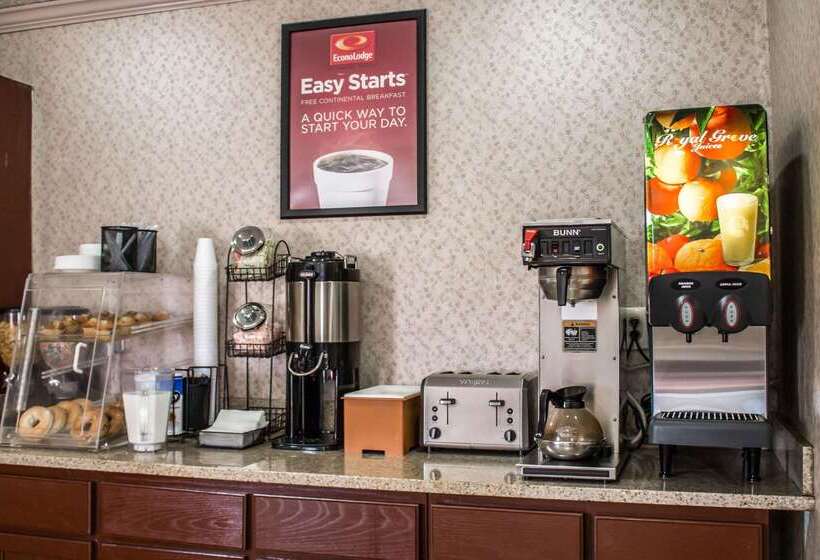 هتل Econo Lodge Akron Copley Northwest