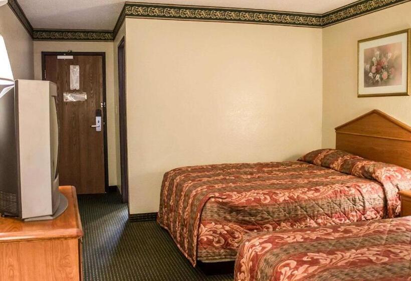 هتل Econo Lodge Akron Copley Northwest