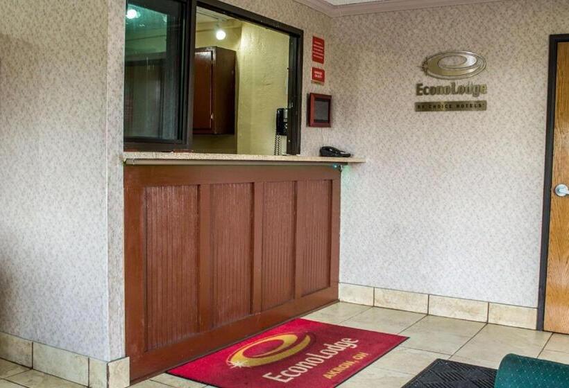 هتل Econo Lodge Akron Copley Northwest