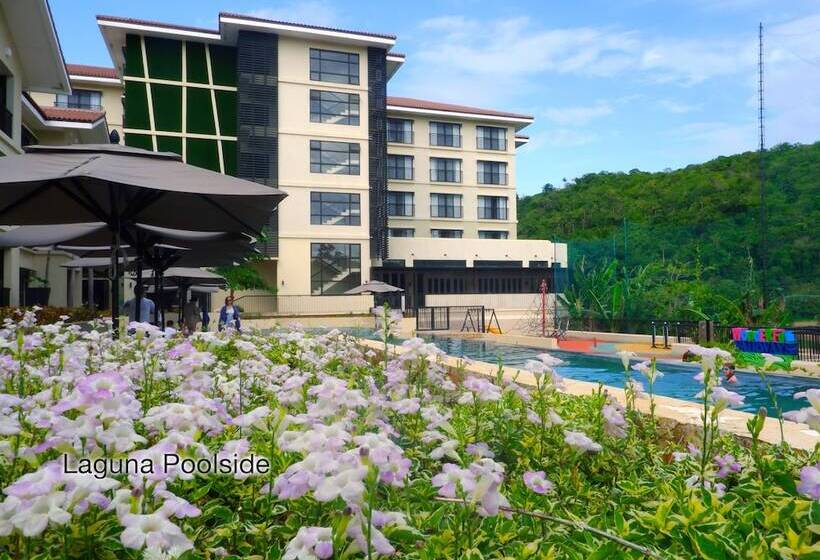 בית מלון כפרי Fairways And Bluewater Boracay