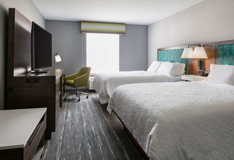 فندق Hampton Inn & Suites Grafton