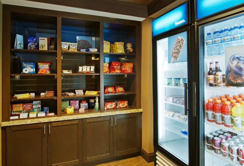 فندق Hampton Inn & Suites Grafton