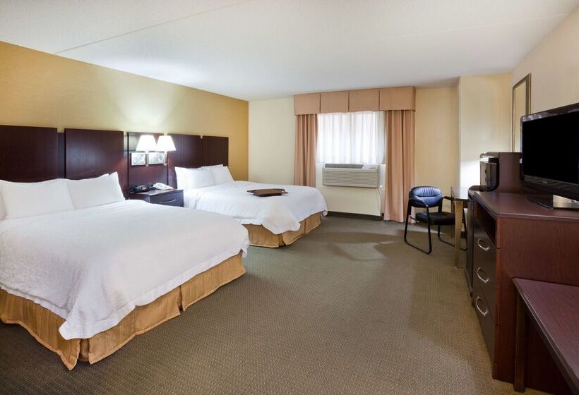 فندق Hampton Inn & Suites Lino Lakes