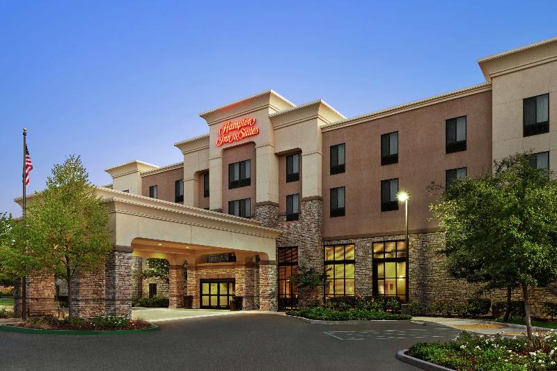 هتل Hampton Inn And Suites West Sacramento