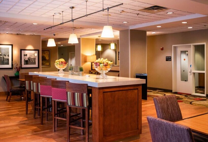 酒店 Hampton Inn Gloucester