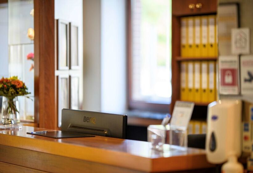 هتل Hannover Airport By Premiere Classe