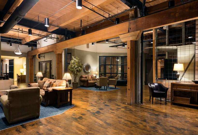 هتل Hawthorn Extended Stay By Wyndham Rome