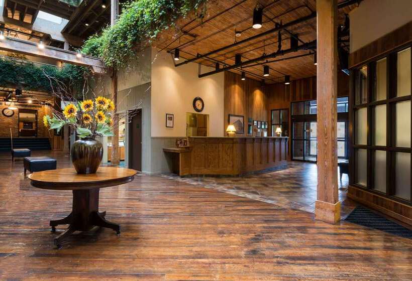 هتل Hawthorn Extended Stay By Wyndham Rome
