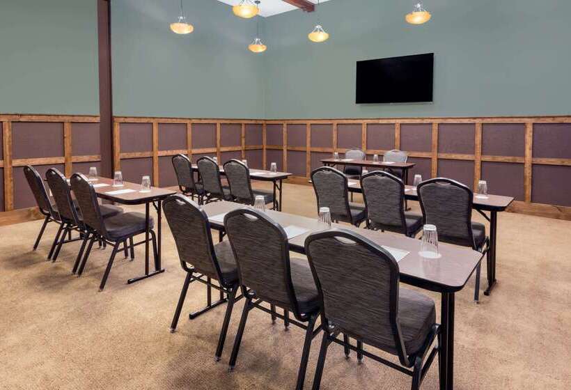 هتل Hawthorn Extended Stay By Wyndham Rome