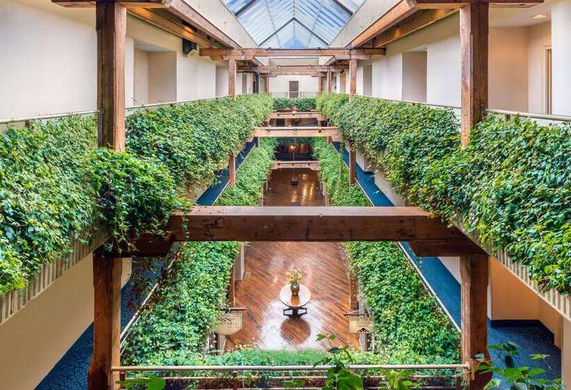 هتل Hawthorn Extended Stay By Wyndham Rome