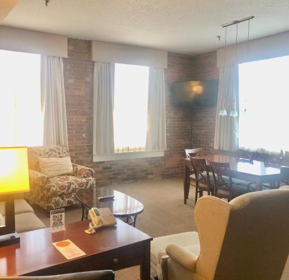 هتل Hawthorn Extended Stay By Wyndham Rome
