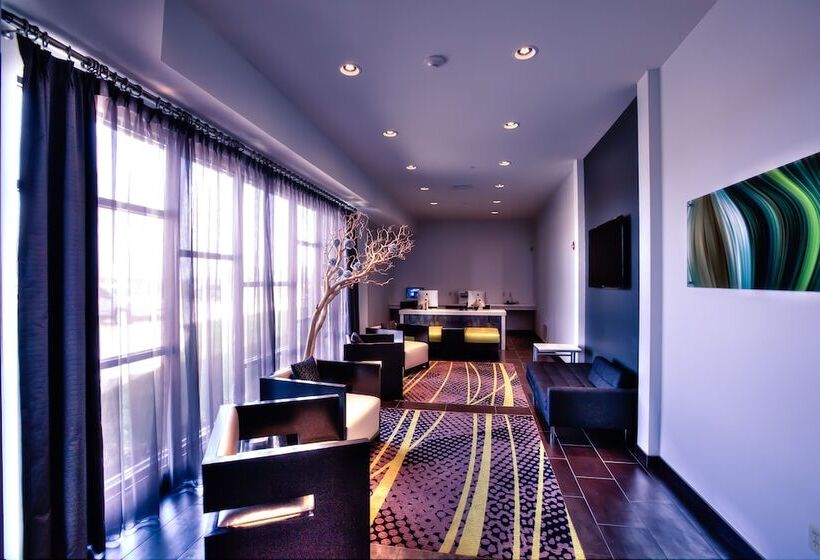 هتل Holiday Inn Express & Suites Amarillo West, An Ihg