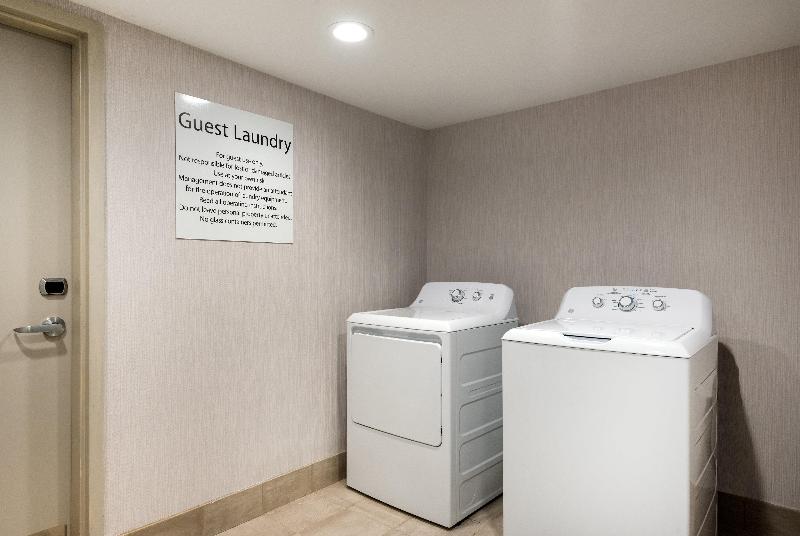 هتل Holiday Inn Express & Suites Florence I 95 & I 20 Civic Ctr, An Ihg