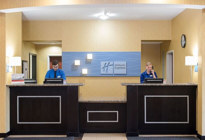هتل Holiday Inn Express And Suites Lafayette East, An Ihg