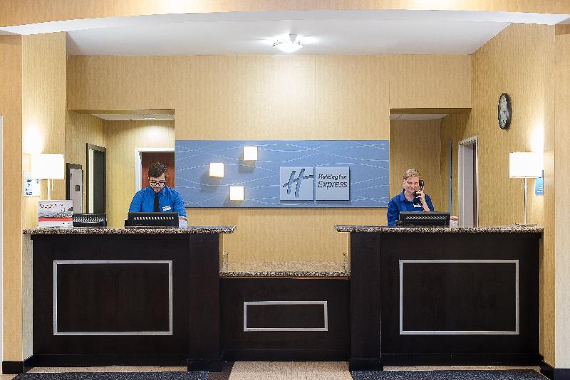 هتل Holiday Inn Express And Suites Lafayette East