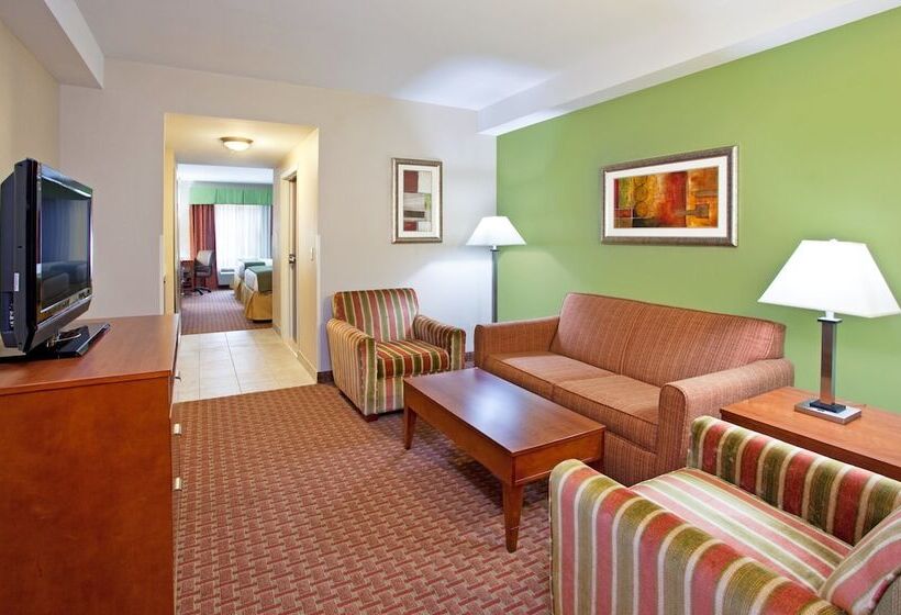 هتل Holiday Inn Express & Suites Niagara Falls, An Ihg