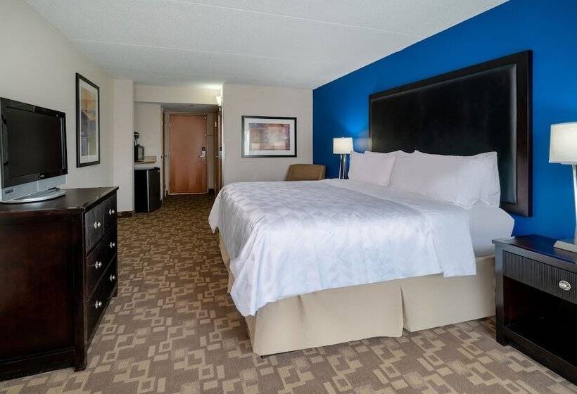 هتل Holiday Inn Manassas  Battlefield