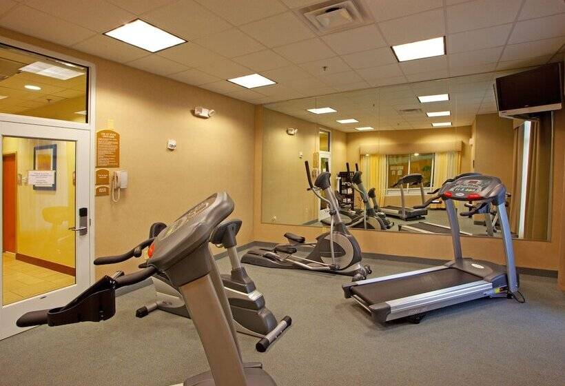 هتل Holiday Inn Manassas   Battlefield, An Ihg