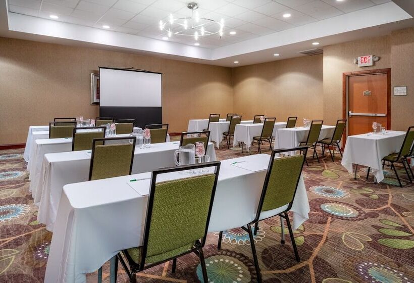 فندق Holiday Inn Manassas  Battlefield