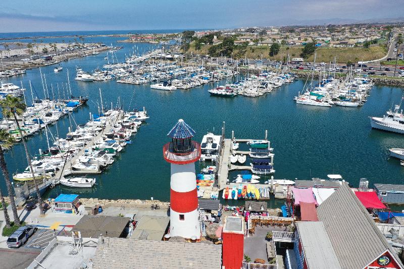هتل Holiday Inn Oceanside Marina Camp Pendleton, An Ihg