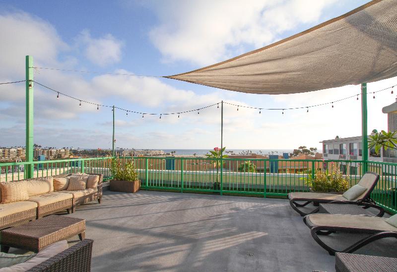 هتل Holiday Inn Oceanside Marina Camp Pendleton, An Ihg