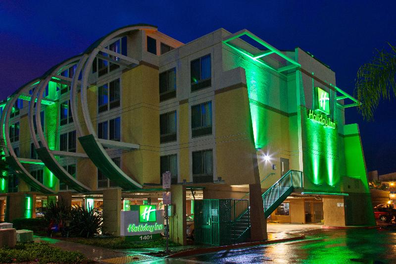 هتل Holiday Inn Oceanside Marina Camp Pendleton, An Ihg