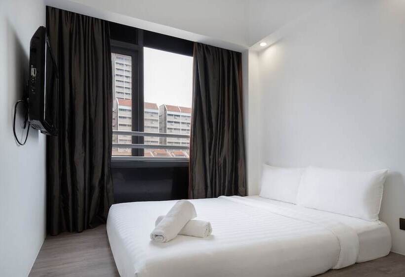 A Hotel Dickson