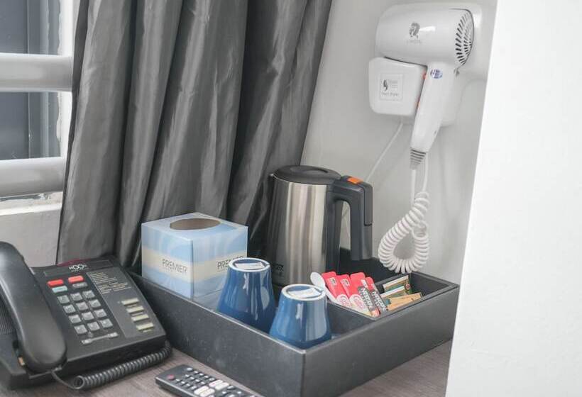 A Hotel Dickson