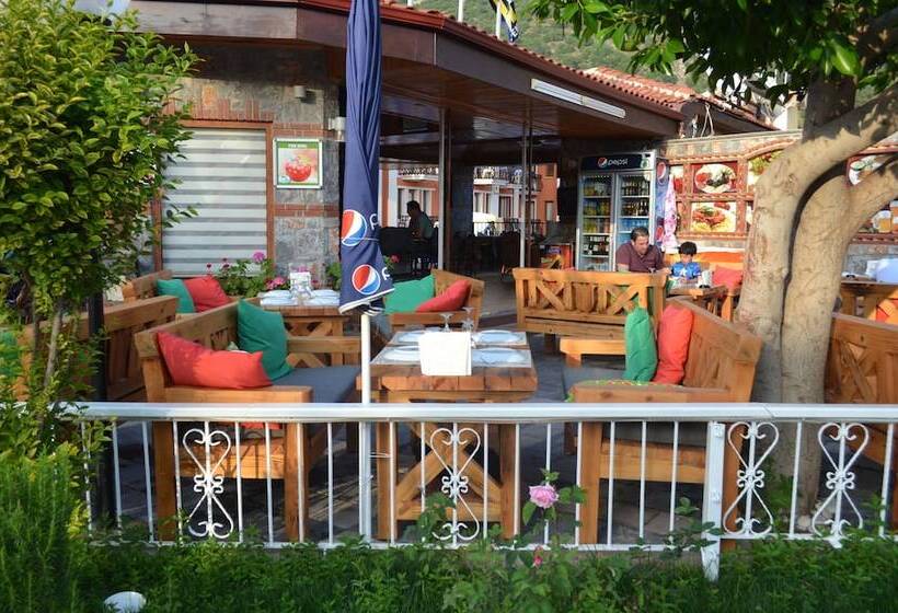 هتل Magic Tulip Beach