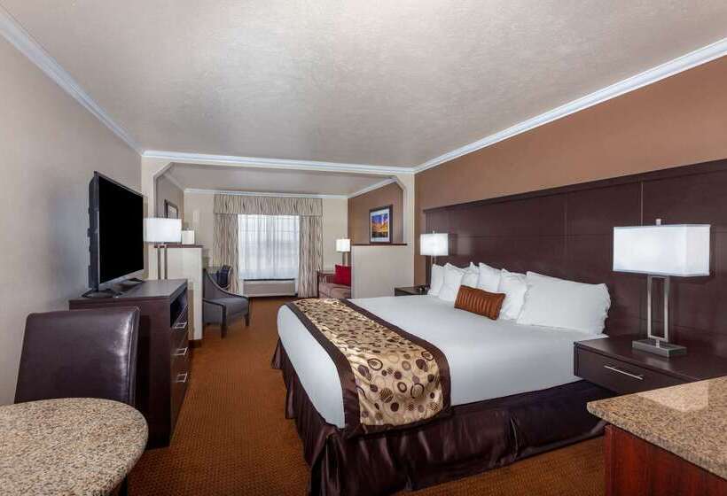 هتل Ramada By Wyndham Moses Lake