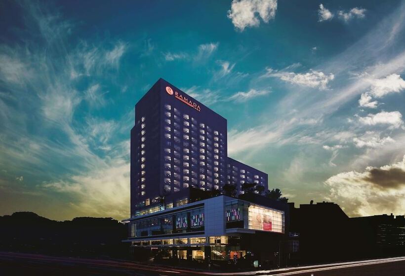 Hotel Ramada Plaza