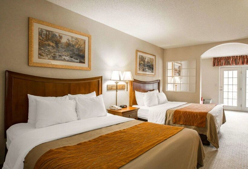 호텔 Rodeway Inn & Suites On The River