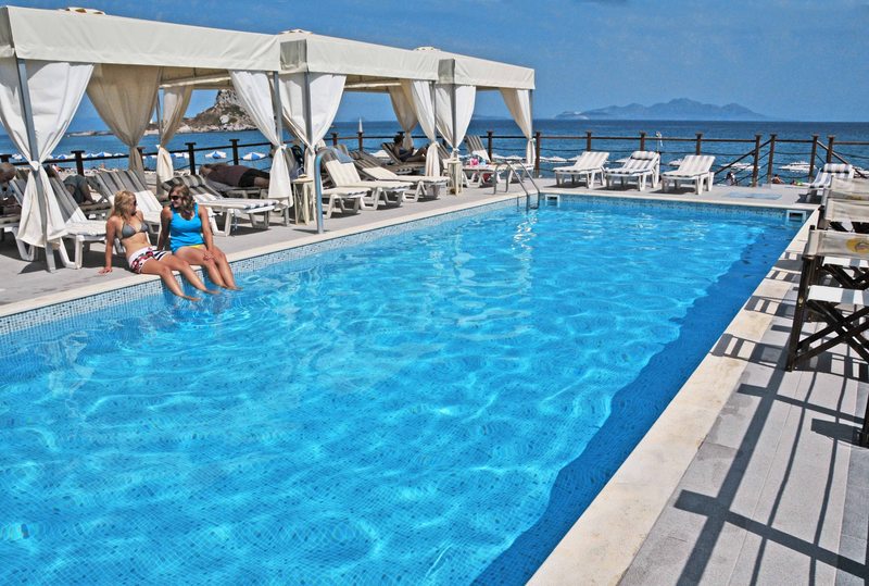 هتل Sacallis Inn Beach