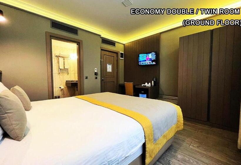 Fotos del hotel Seraglio  & Suites:  3