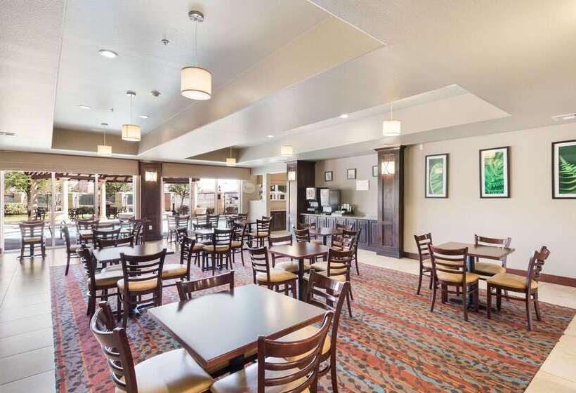 هتل Sleep Inn & Suites Midland West