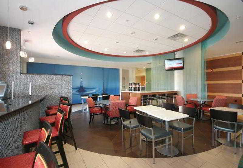 هتل Springhill Suites Durham Chapel Hill