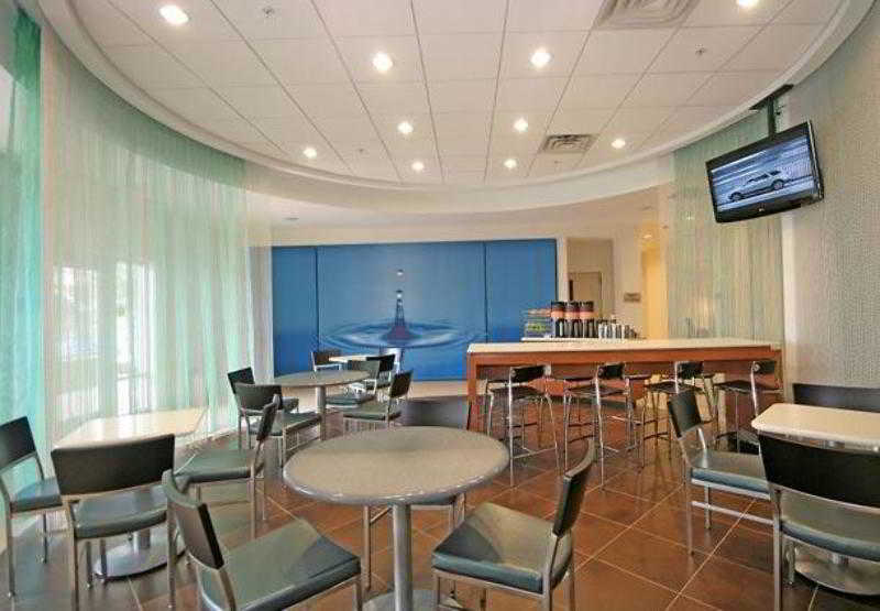 هتل Springhill Suites Durham Chapel Hill