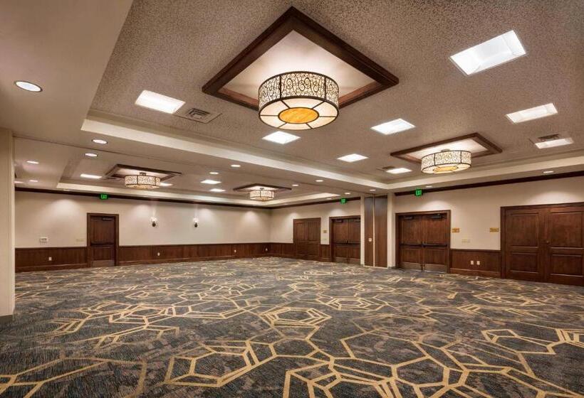هتل Springhill Suites Napa Valley