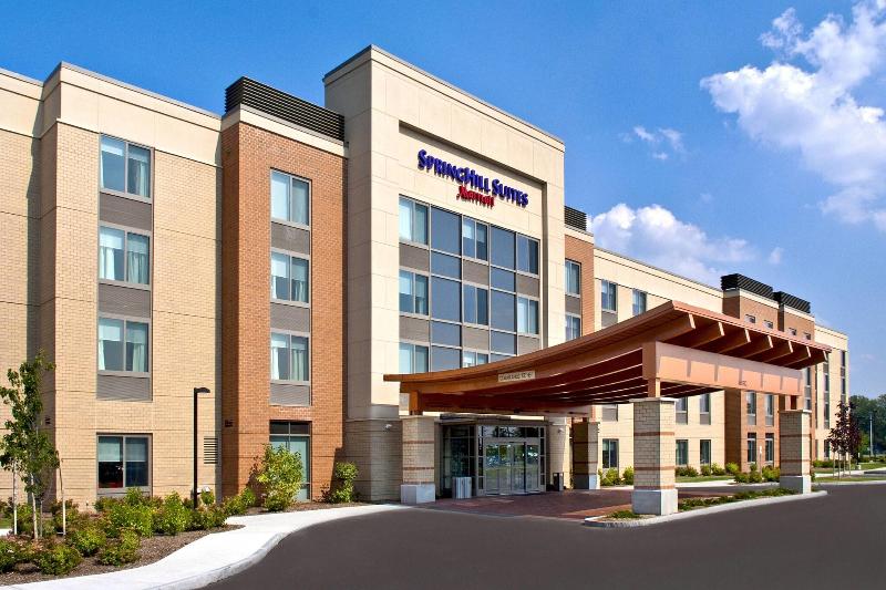 هتل Springhill Suites By Marriott Syracuse Carrier Circle