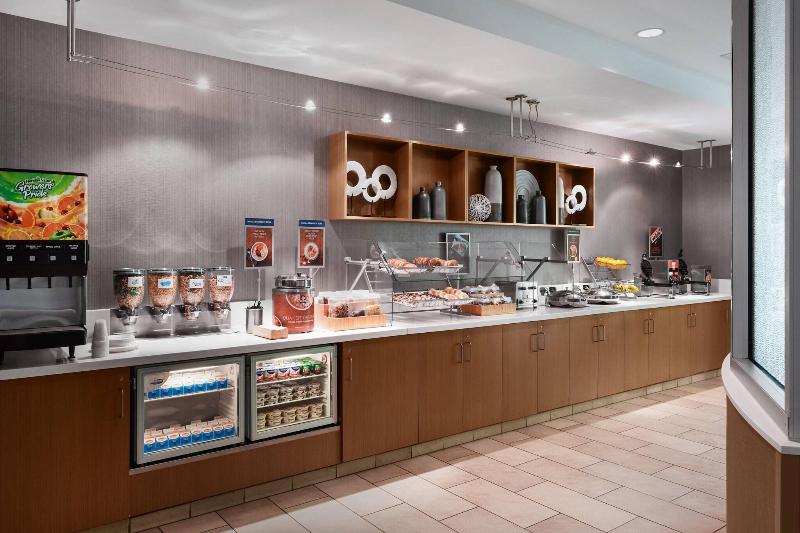 هتل Springhill Suites By Marriott Syracuse Carrier Circle
